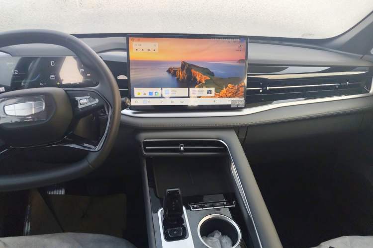 Used Geely Auto Emgrand X7 Sport 2026 Model 1.5TD Aspirational