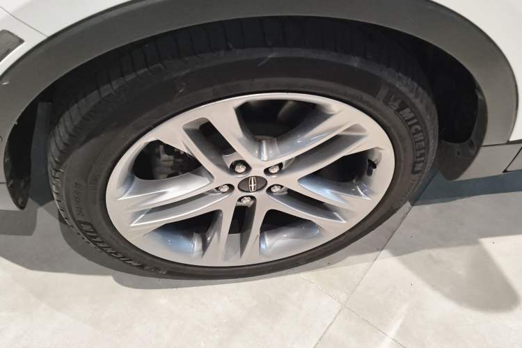 Used Lincoln MKC 2016 2.0T Four-Wheel Drive Prestige Edition