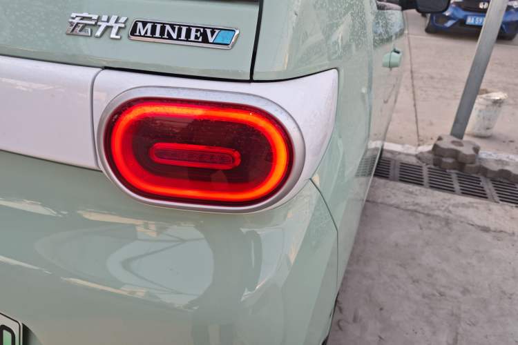 Used Wuling Hongguang MINIEV 2024 3rd Generation 215km Youth Edition