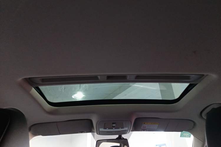 Used Roewe Ei5 2019 Smart Connect Flagship Edition
