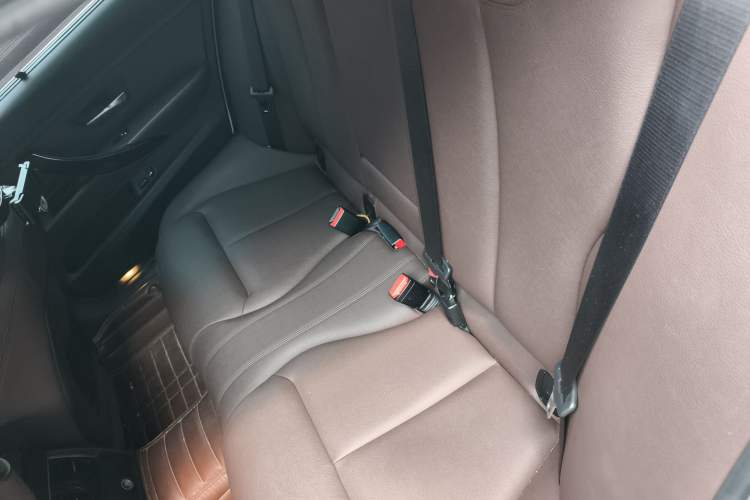 Used BMW 3 Series 2019 320Li Fashion Model
