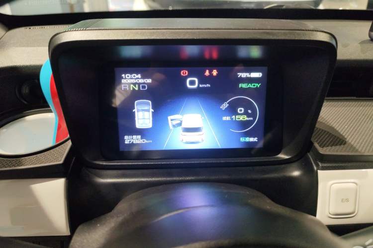 Used Wuling Hongguang MINIEV 2022 GAMEBOY 200km Gaming Edition with Lithium Iron Phosphate
