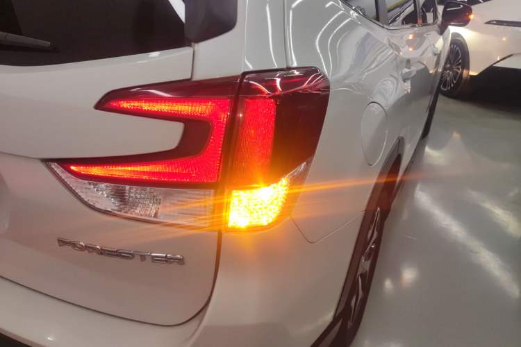 Used Subaru Forester 2020 2.0i Luxury Edition EyeSight
