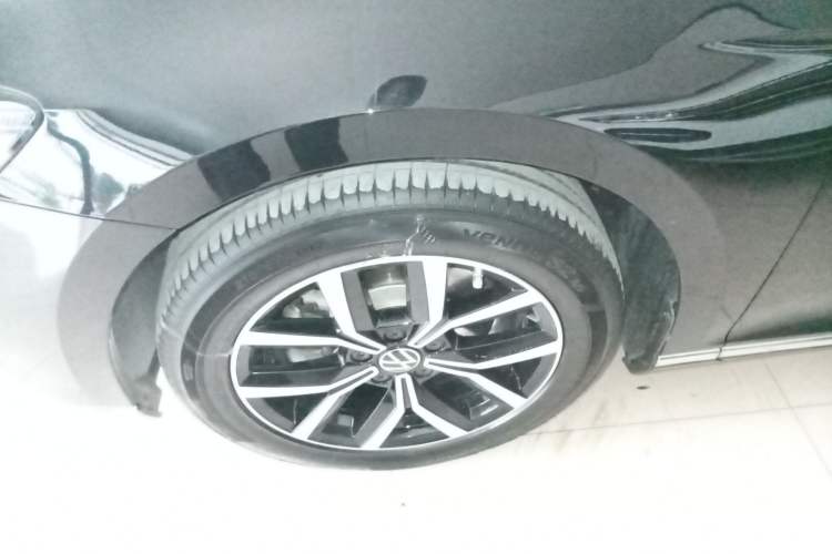 Used Volkswagen Magotan 2020 330TSI DSG Leading Model
