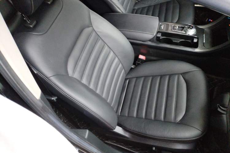 Used Ford Mondeo 2017 EcoBoost 180 Stylish Model
