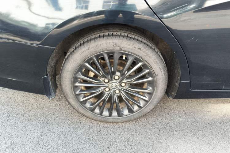 Used Toyota Avalon 2019 2.0L XLE Premium Edition China VI
