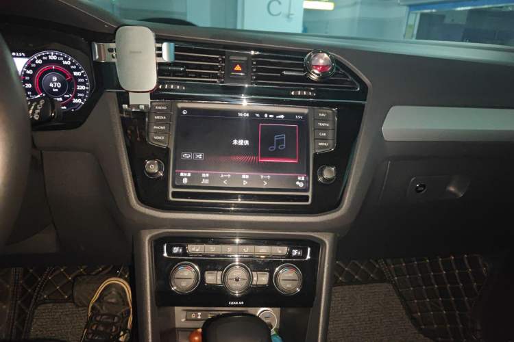 Used Volkswagen Tiguan L 2017 330TSI Automatic Two-Wheel Drive Flagship Edition
