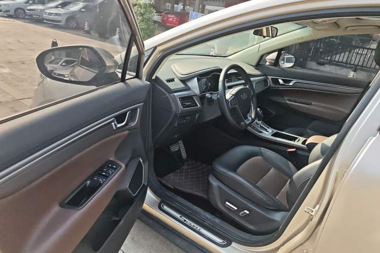 Used Geely Auto Emgrand GS 2016 Sport Edition 1.3T Automatic ZhenShang Model