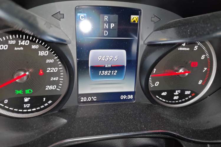 Used Mercedes-Benz GLC Coupe 2017 GLC 200 4MATIC Coupe SUV