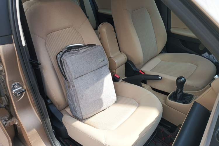 Used Volkswagen Jetta 2013 1.6L Manual Comfort Model
