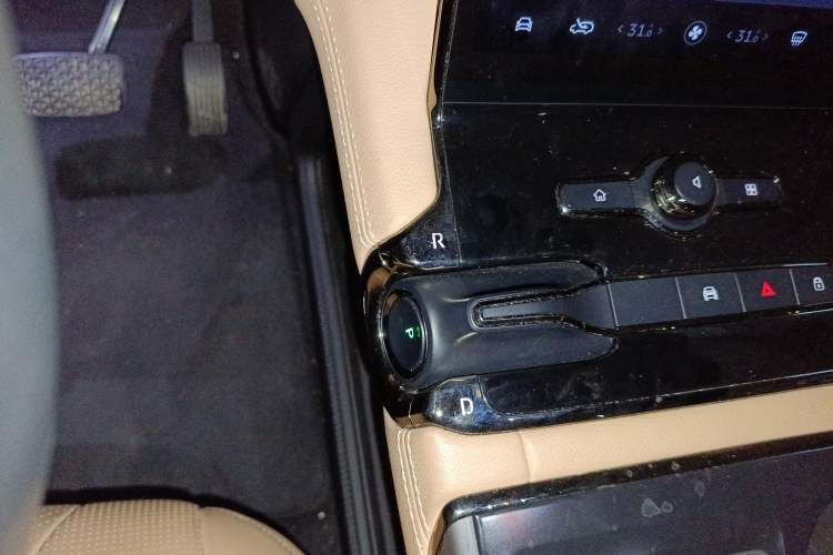 Used Nio ES8 2020 415 km Range 6-Seater Version