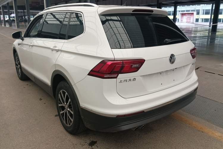 Used Volkswagen Tiguan L 2018 330TSI Automatic Two-Wheel Drive Luxury Edition