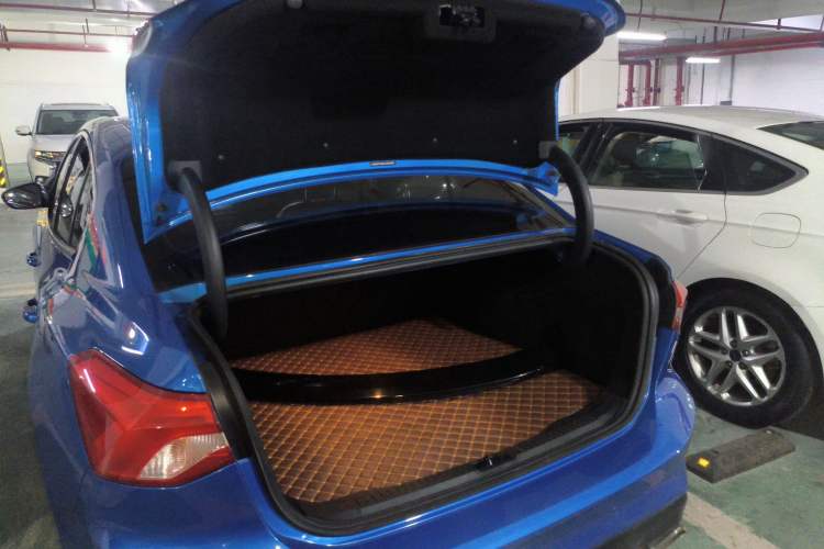 Used Ford Focus 2021 Sedan EcoBoost 180 Automatic Trendy Model