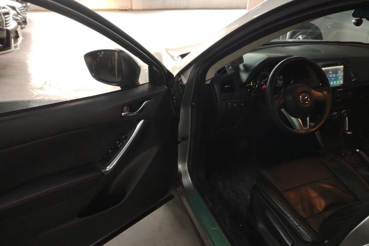 Used Mazda CX-5 2013 2.0L Automatic Two-Wheel Drive Comfort Version
