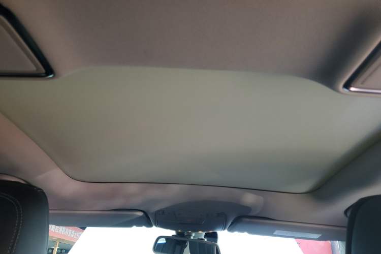 Used Mercedes-Benz C-Class 2017 Facelift C 200 L Sport Edition
