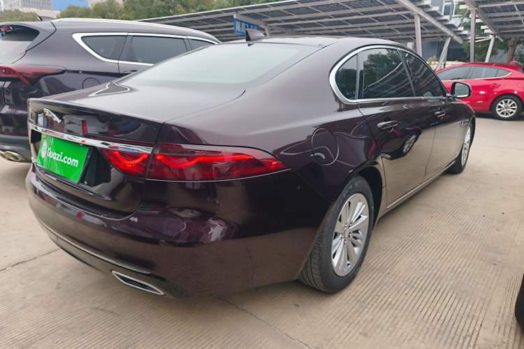 Used Jaguar XFL 2020 XFL 2.0T P200 Two-Wheel-Drive Windflower Edition