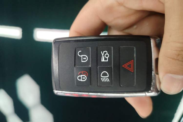 Used Jaguar XFL 2021 XFL 2.0T P250 All-Wheel-Drive Shimmering Black Sport Edition
