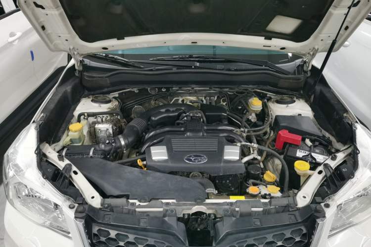 Used Subaru Forester 2013 2.5i Automatic Luxury Edition
