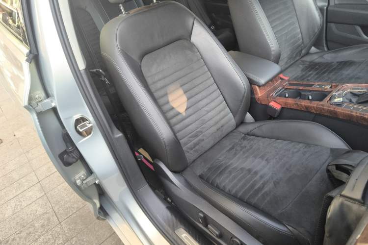 Used Volkswagen Magotan 2018 380TSI DSG Luxury Model
