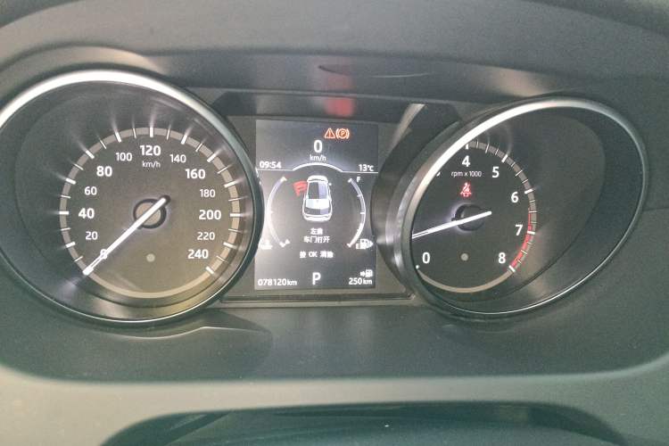 Used Land Rover Discovery Sport 2017 2.0T PURE
