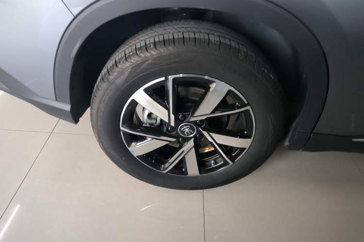 Used BYD Song Pro New Energy 2024 HONOR Edition DM-i 71KM Navigation Model