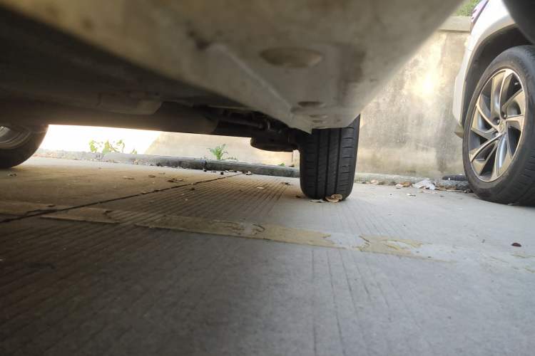 Used Baojun 310W 2017 1.5L Manual Fashion Model China V
