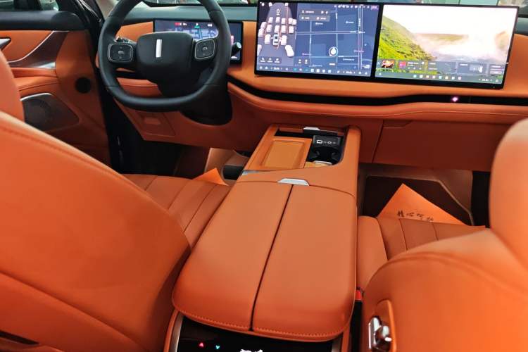 Used Wey Lanshan 2025 Four-Wheel Drive Ultra
