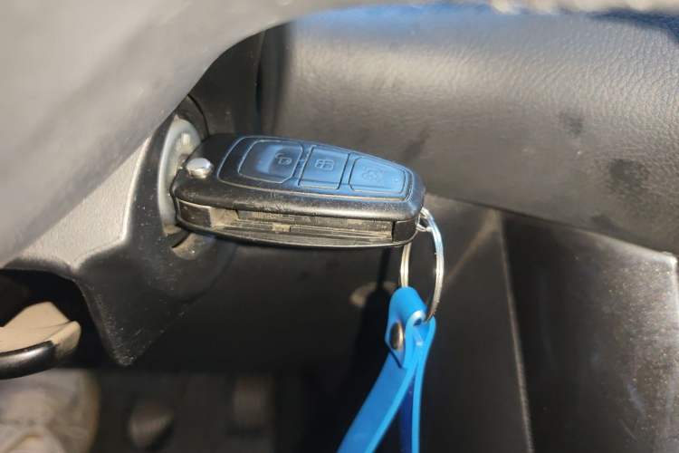 Used Ford Focus 2017 Hatchback 1.6L Manual Fashion Edition SmartDrive Version
