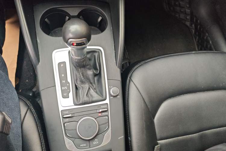 Used Audi A3 2014 Limousine 35 TFSI Automatic Advanced Model