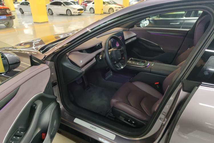 Used  SU7 2024 Rear-Drive Long-Range Intelligent Driving Version