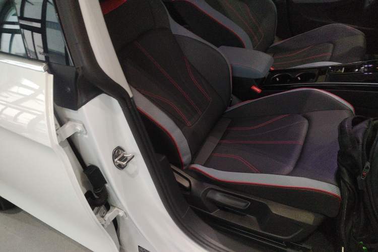 Used Volkswagen Lamando 2025 Lavida L 280TSI DSG Cool & Spicy Edition