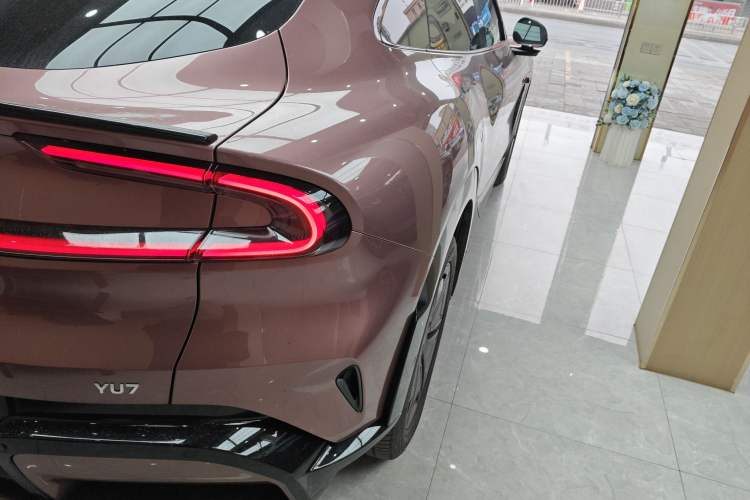 Used Xiaomi Auto YU7 2025 Ultra-Long Range All-Wheel Drive Pro Version