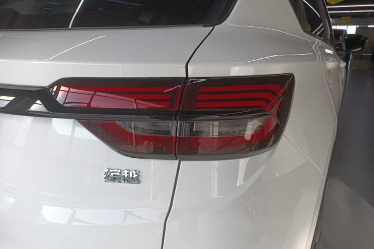 Used Geely Auto Coolray 2024 1.5T DCT Longteng Edition
