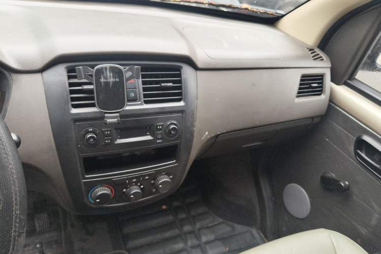 Used Wuling Rongguang S 2022 1.2L Standard Edition Air-Conditioned 5-Seater LSI