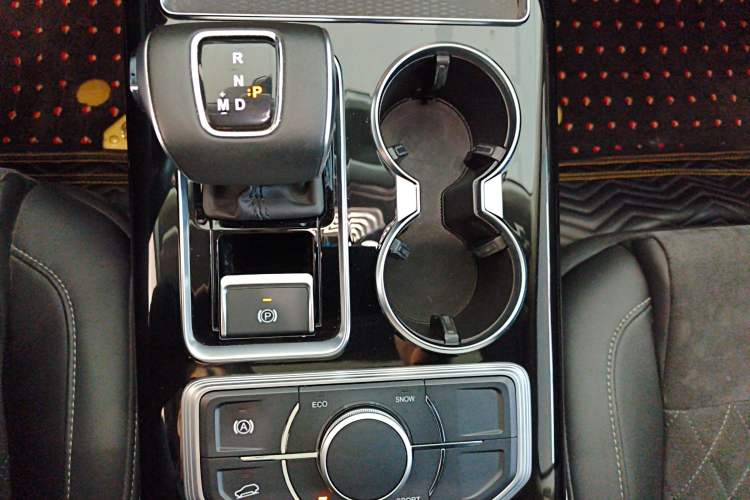 Used Hongqi HS7 2022 2.0T DCT Two-Wheel Drive Smart Connect Flagship Edition Five Seats
