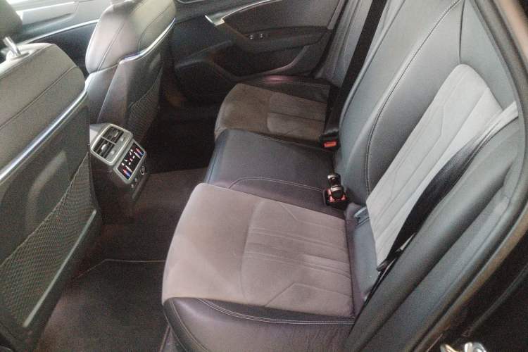 Used Audi A6L 2024 45 TFSI quattro Prestige Dynamic Edition
