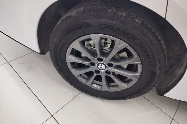 Used BYD Qin L 2025 DM-i Smart Drive 80KM Leading Model
