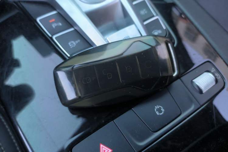 Used BYD Song Pro 2019 1.5T Automatic Elite Edition
