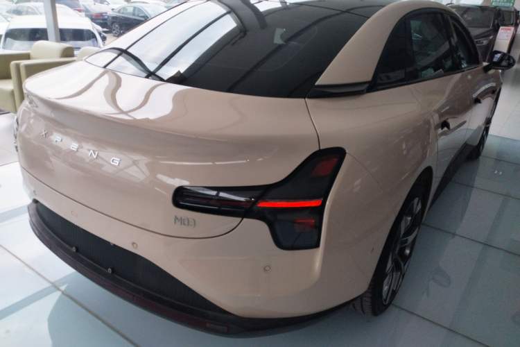 Used XPeng MONA M03 2024 620 with Ultra-Long Range