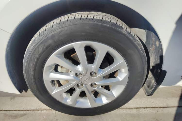 Used Hyundai Verna (new generation) 2016 1.4L Manual Cool Edition GLS
