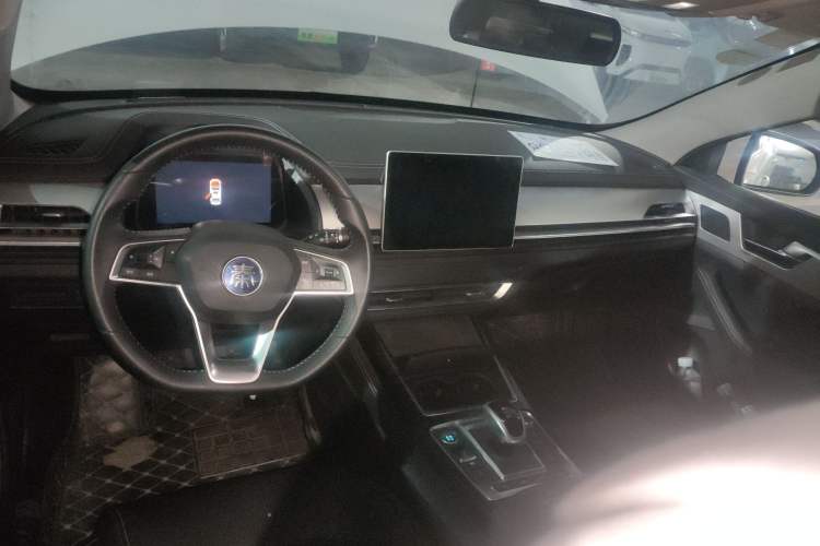 Used BYD Qin Pro New Energy 2019 DM Super Edition 1.5TI Automatic Smart Connect Speedy Model China VI Standard
