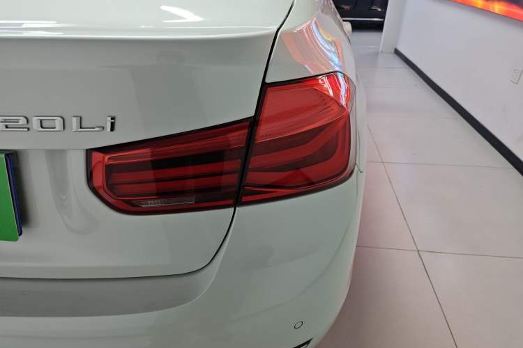 Used BMW 3 Series 2018 320Li Fashion Model

