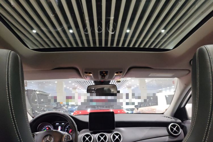 Used Mercedes-Benz GLA 2017 GLA 200 Fashion Model
