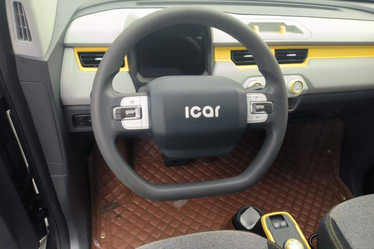 Used Chery QQ Ice Cream 2022 170km Sundae Phosphate Lithium-Ion
