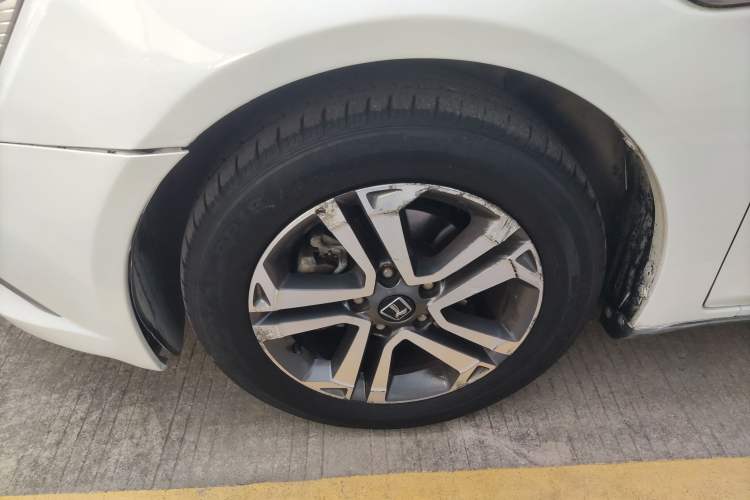 Used Luxgen 5 2015 1.8T Automatic Smart Model
