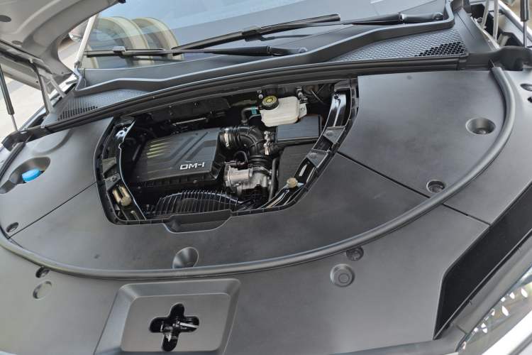 Used BYD Song PLUS New Energy 2023 Champion Edition DM-i 150KM Flagship PLUS 5G
