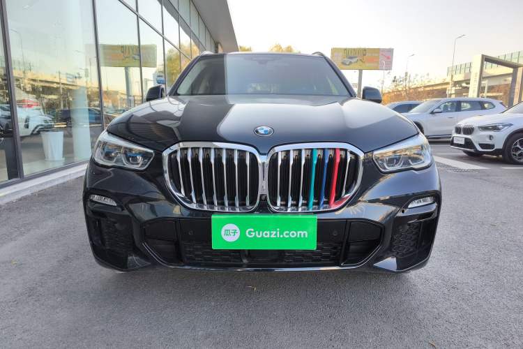 Used BMW X5 2021 xDrive40i Luxury Model with M Sport Package
