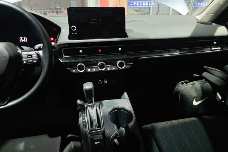 Used Honda Civic 2023 240TURBO CVT Dynamic Edition
