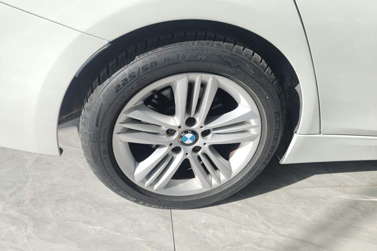 Used BMW 3 Series 2016 320Li Fashion Model
