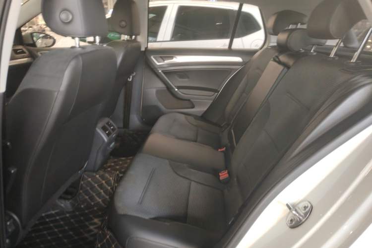 Used Volkswagen Golf 2020 280TSI DSG Comfort Version
